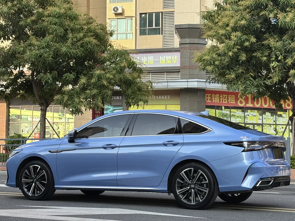 Chery Arrizo 8 1.6TGDI DCT Elegant 2022 — миниатюра 4