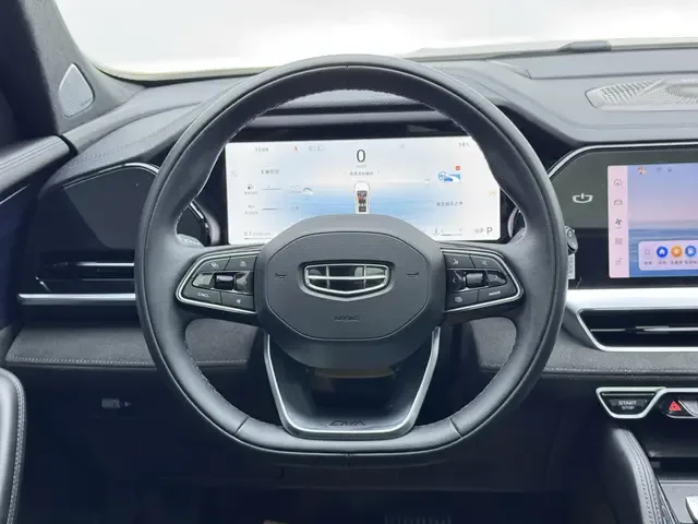 Geely Monjaro Xingyue L 2024 2.0TD High Power Automatic 2WD Skyline Edition 2024 — миниатюра 3
