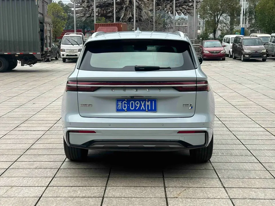 Geely Monjaro 1.5T Thor HiF Hybrid Edition Super Fast 2022 — миниатюра 2