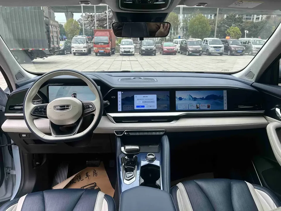 Geely Monjaro 1.5T Thor HiF Hybrid Edition Super Fast 2022 — миниатюра 5
