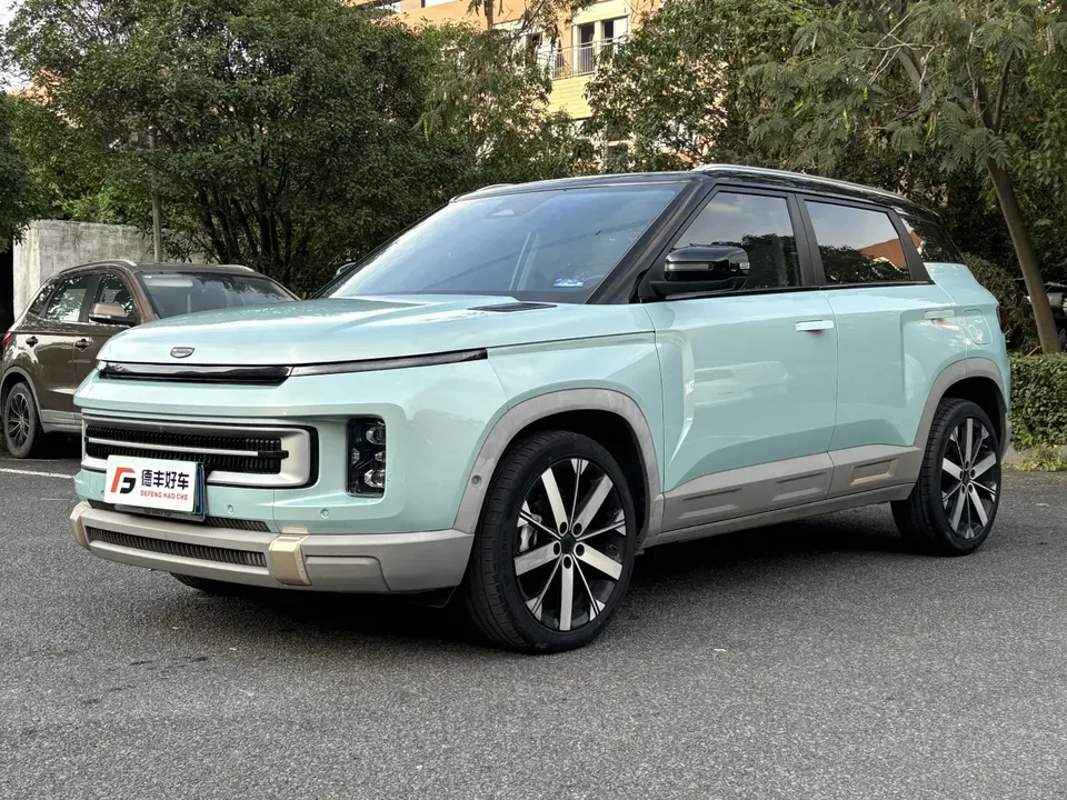 Geely ICON 2022
