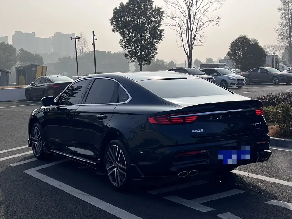 Geely Preface Xing Rui 2023 Xingrui 2023 2.0T only available in green version 2024 — thumbnail 4