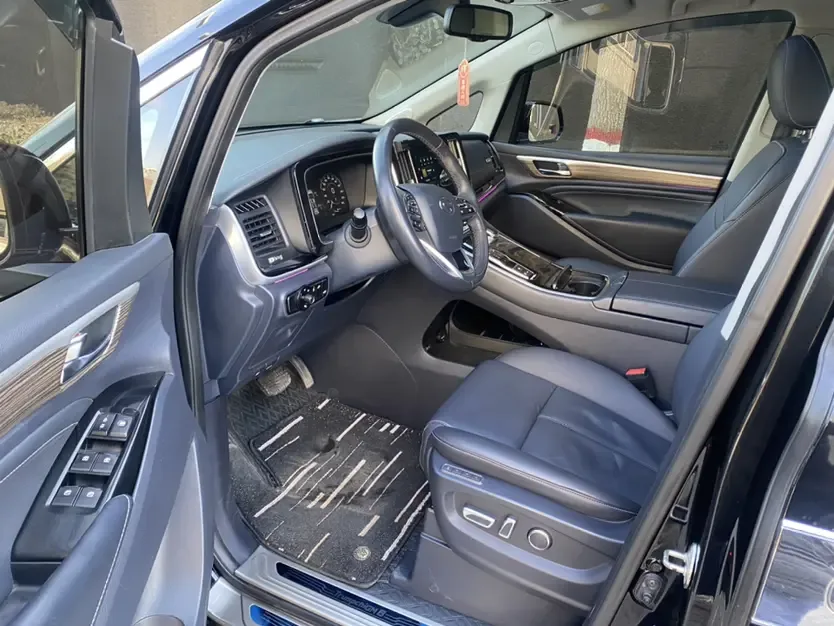 GAC Trumpchi M8 Trumpchi M8 2021 Trumpchi M8 2021 Lead Show Series 390T Extreme Edition 2022 — thumbnail 4