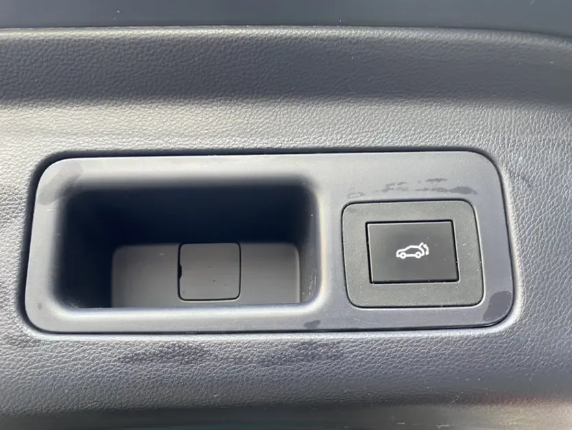 GAC Trumpchi M8 Trumpchi M8 2021 Trumpchi M8 2021 Lead Show Series 390T Extreme Edition 2022 — thumbnail 5