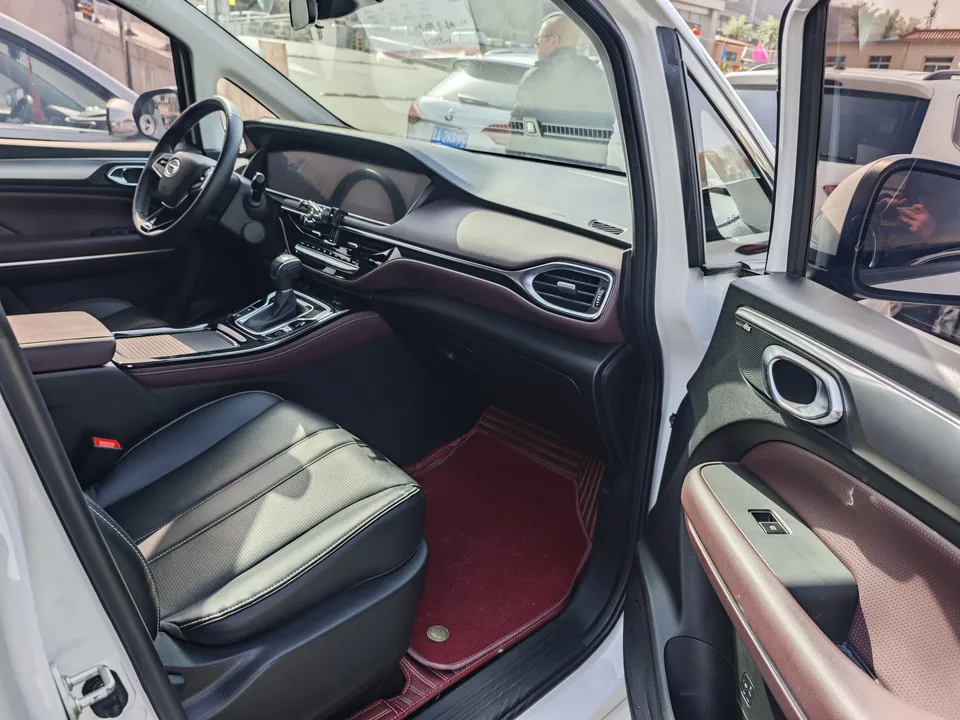 GAC Trumpchi M6 Trumpchi M6 2023 PRO 270T WDCT Luxury Edition 2024 — миниатюра 3