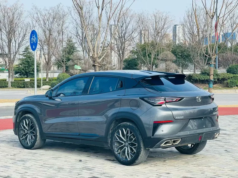Changan UNI-T Changan UNI-T 2022 1.5T Premium Edition 2022 — миниатюра 4