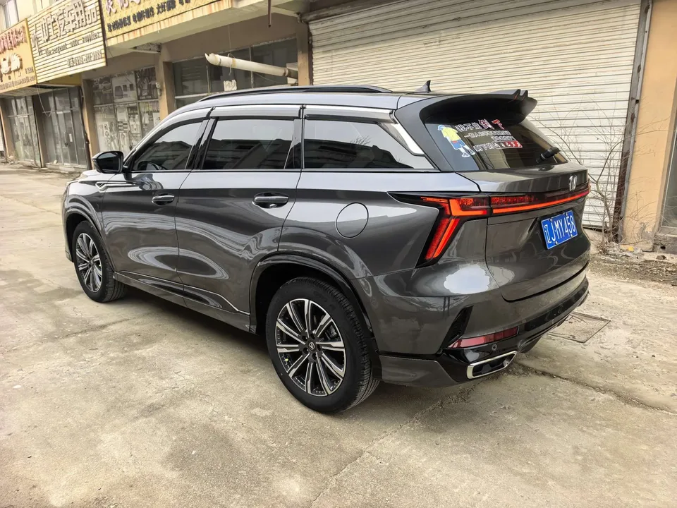 Changan CS75PLUS third generation champion version 1.5T automatic intelligent driving dynamic navigation model 2024 — миниатюра 3