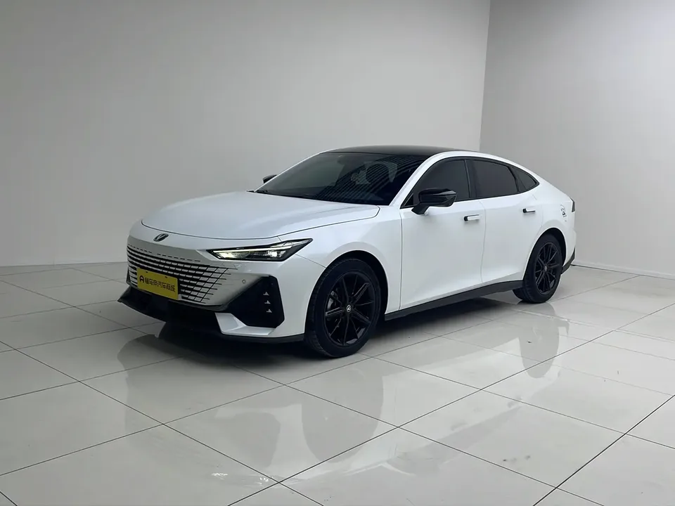 Changan UNI-V 2023