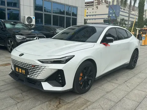 Changan UNI-V 2023 buy in Moscow