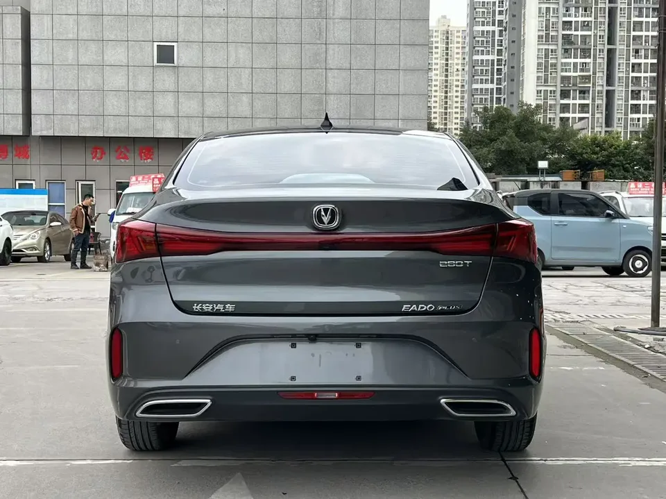 Changan Escape Escape 2023 PLUS Enjoy Edition Blue Whale NE 1.4T GDI DCT Premium Edition 2024 — thumbnail 2