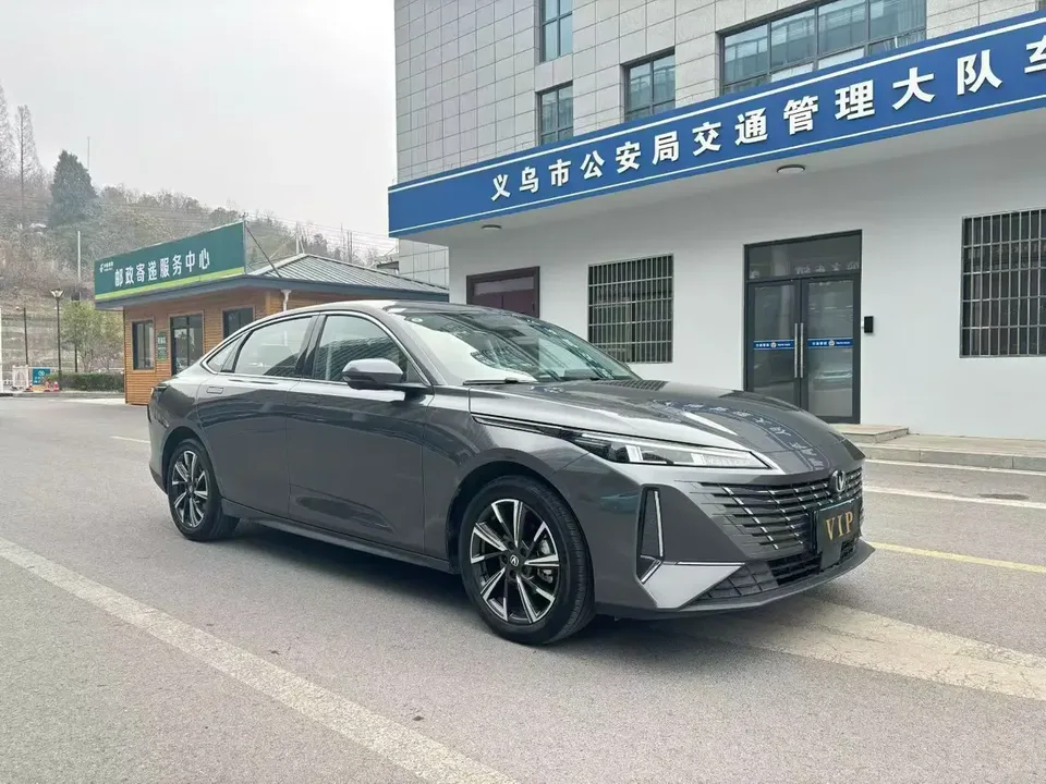 Changan Escape Escape 2024 1.5T DCT flagship model 2025 — thumbnail 3