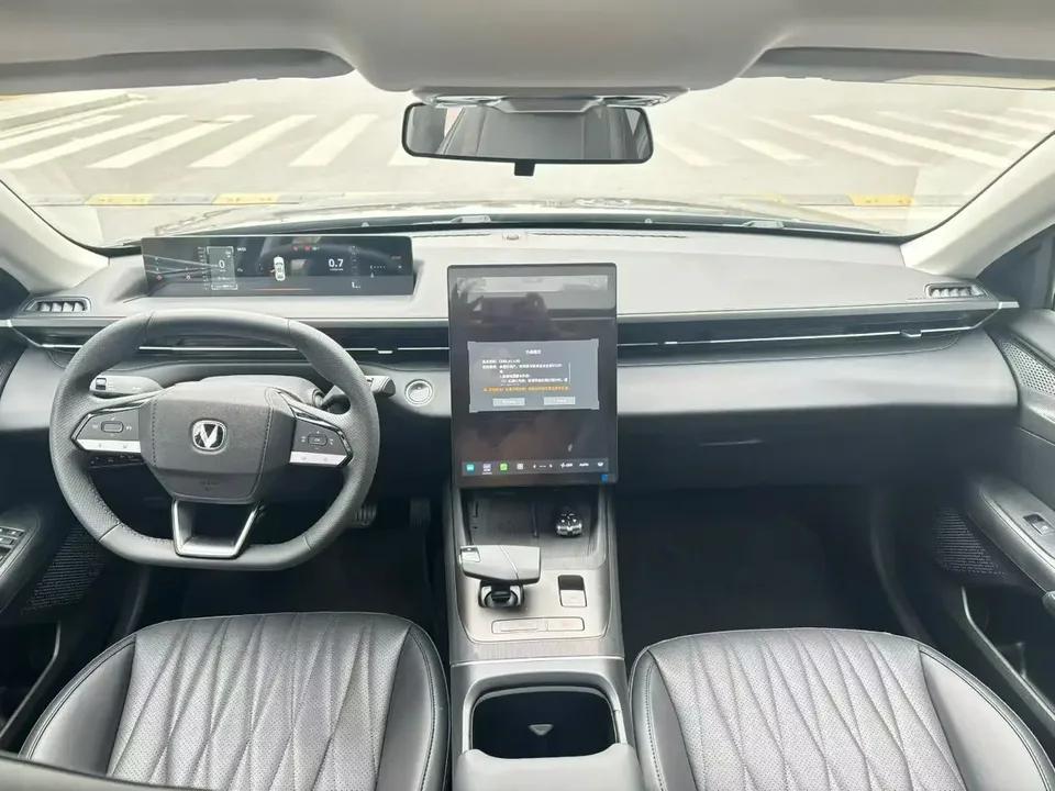 Changan Escape Escape 2024 1.5T DCT flagship model 2025 — thumbnail 4