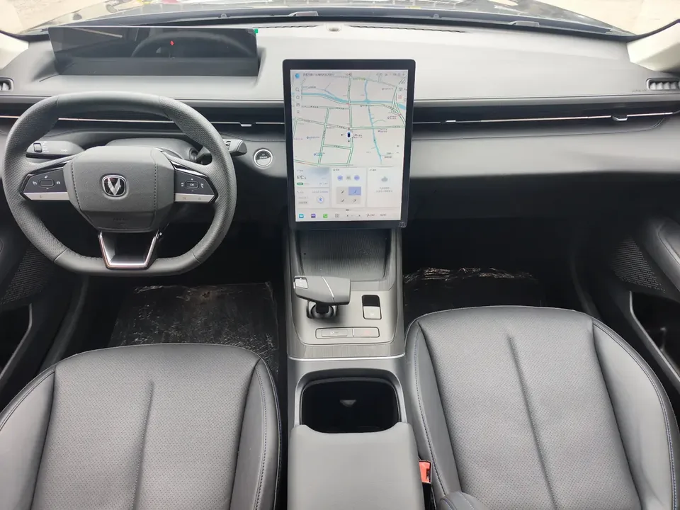 Changan Escape Escape 2025 1.5T DCT 500Bar Premium Edition 2025 — thumbnail 3