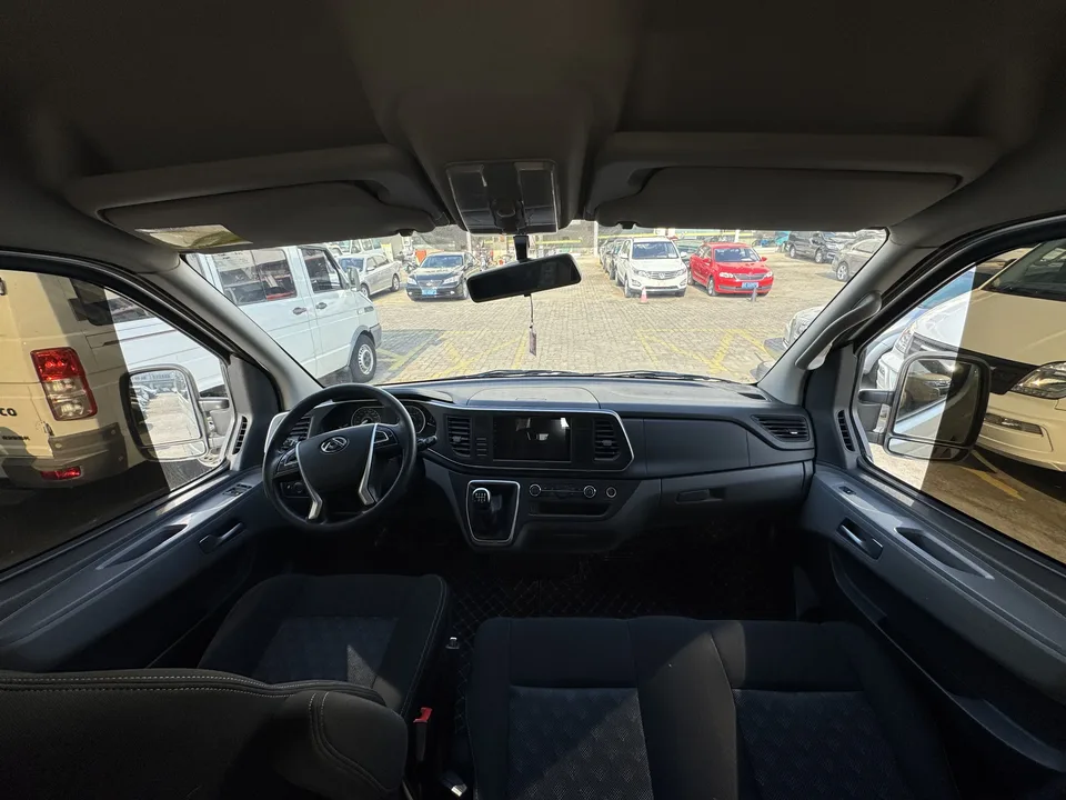 Datong Xintu V80 Xintu V80 2023 2.0T manual classic Aoyuntong long axis mid-top 6-9 seats 2024 — миниатюра 5