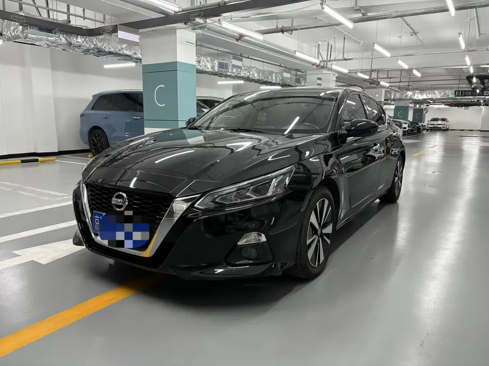 Nissan Altima Teana 2021 2.0L XL Comfort Edition 2022 — фото 1, купить с доставкой в Москву