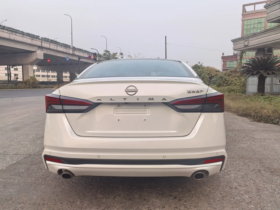 Nissan Altima Teana 2.0L XL-TLS Enjoy Edition 2023 — миниатюра 2