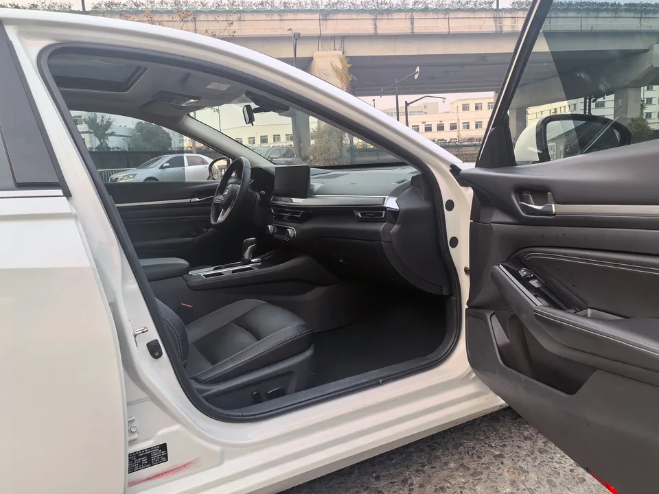 Nissan Altima Teana 2.0L XL-TLS Enjoy Edition 2023 — миниатюра 5
