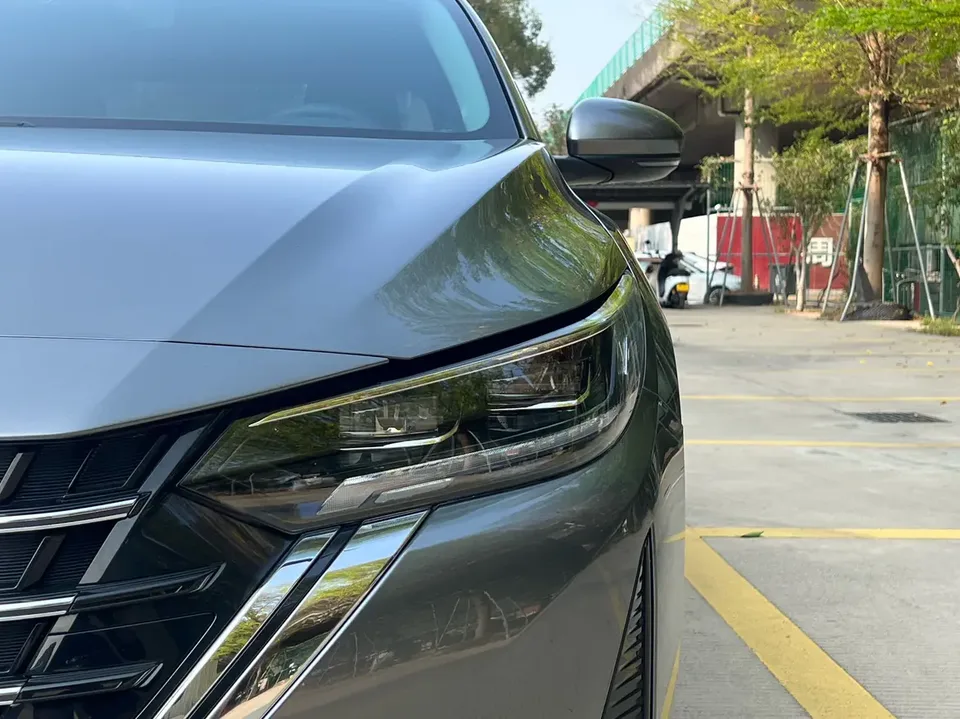 Nissan Sylphy Sylphy 2023 Sylphy 2023 facelift 1.6L CVT Intelligent Driving Edition 2024 — thumbnail 2