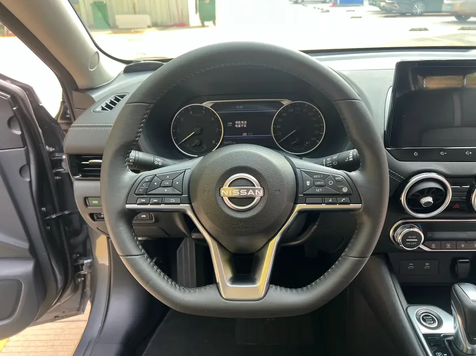 Nissan Sylphy Sylphy 2023 Sylphy 2023 facelift 1.6L CVT Intelligent Driving Edition 2024 — thumbnail 3