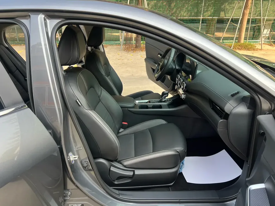 Nissan Sylphy Sylphy 2023 Sylphy 2023 facelift 1.6L CVT Intelligent Driving Edition 2024 — thumbnail 4