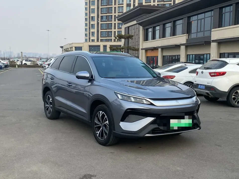 BYD Song Pro DM Song Pro DM 2025 DM-i 71km Leading Edition 2024 — миниатюра 3