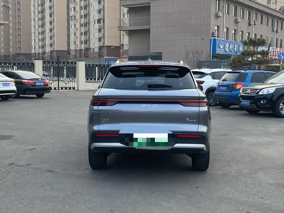 BYD Song Pro DM Song Pro DM 2025 DM-i 71km Leading Edition 2024 — миниатюра 5