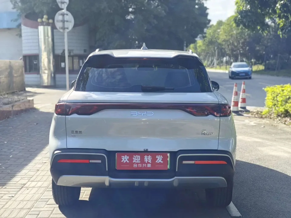 BYD Yuan Up 401KM Beyond Edition 2024 — миниатюра 2