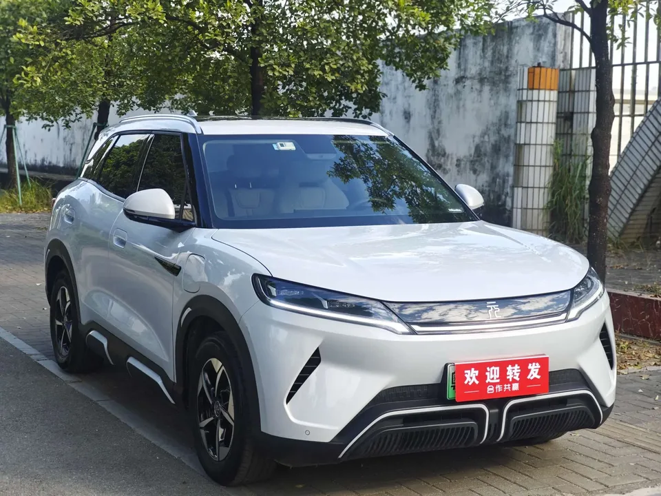 BYD Yuan Up 401KM Beyond Edition 2024 — миниатюра 3