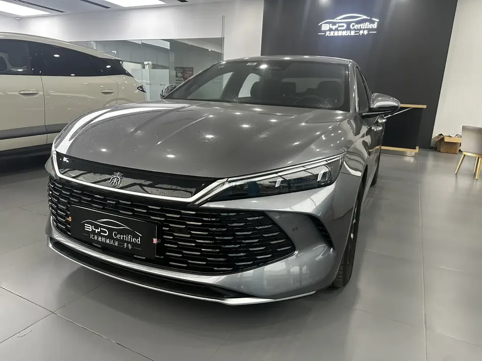 BYD Qin L DM 2025