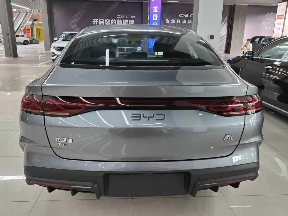 BYD Qin L DM DM-i 80KM Leading Model 2025 — миниатюра 4