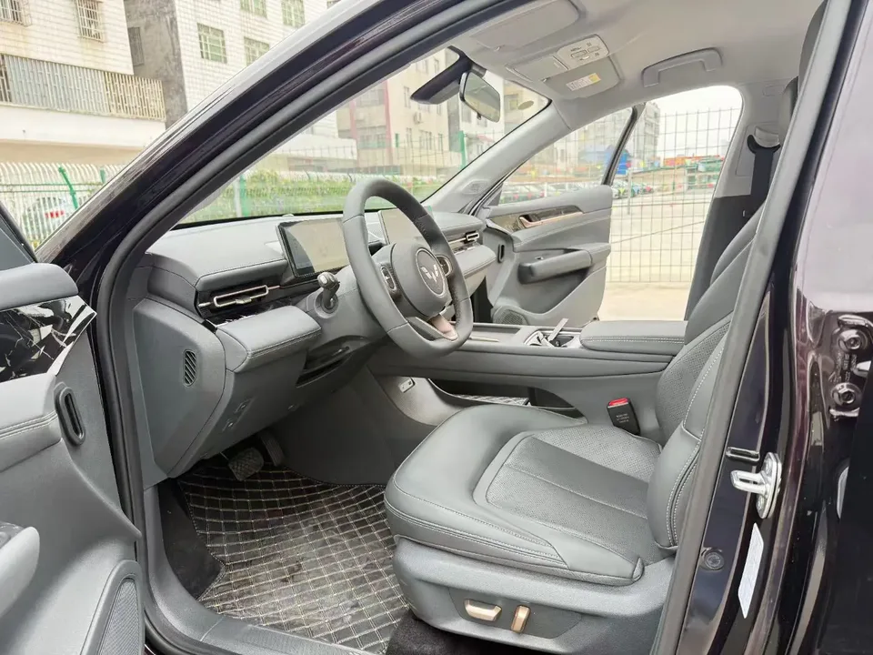 Wuling Starlight PHEV Wuling Starlight PHEV 2025 70km Smart Standard 2025 — thumbnail 5