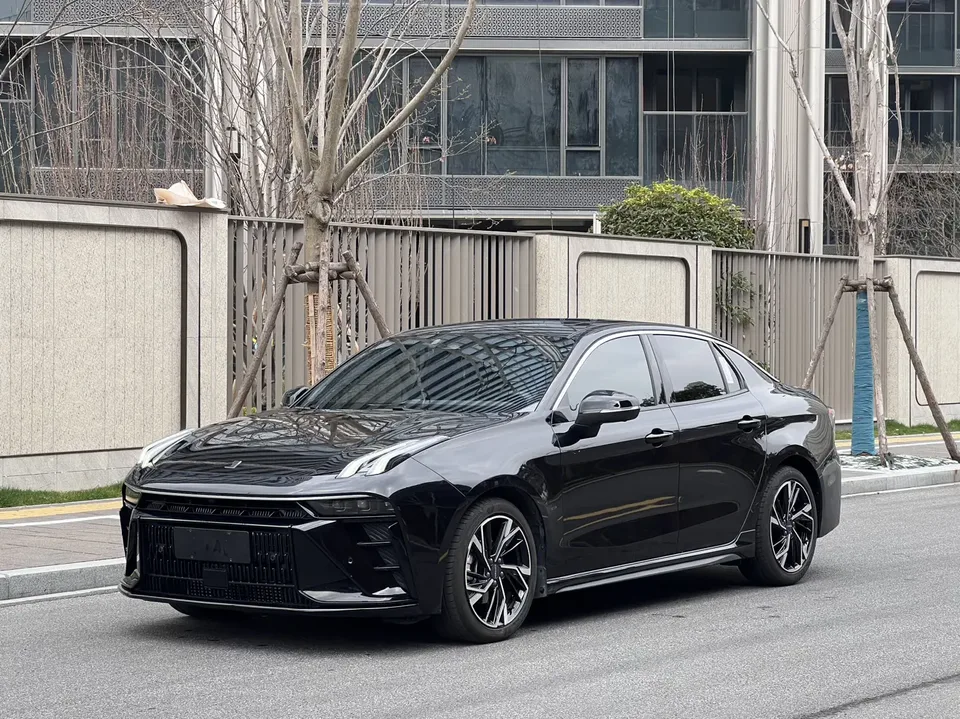 Lynk & Co 03 2024