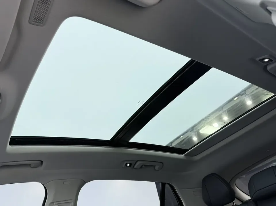 Lynk & Co 01 Lynk & Co 01 2021 2.0TD 2WD Pro 2022 — миниатюра 3
