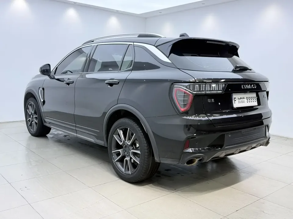 Lynk & Co 01 Lynk & Co 01 2021 2.0TD 2WD Pro 2022 — миниатюра 4