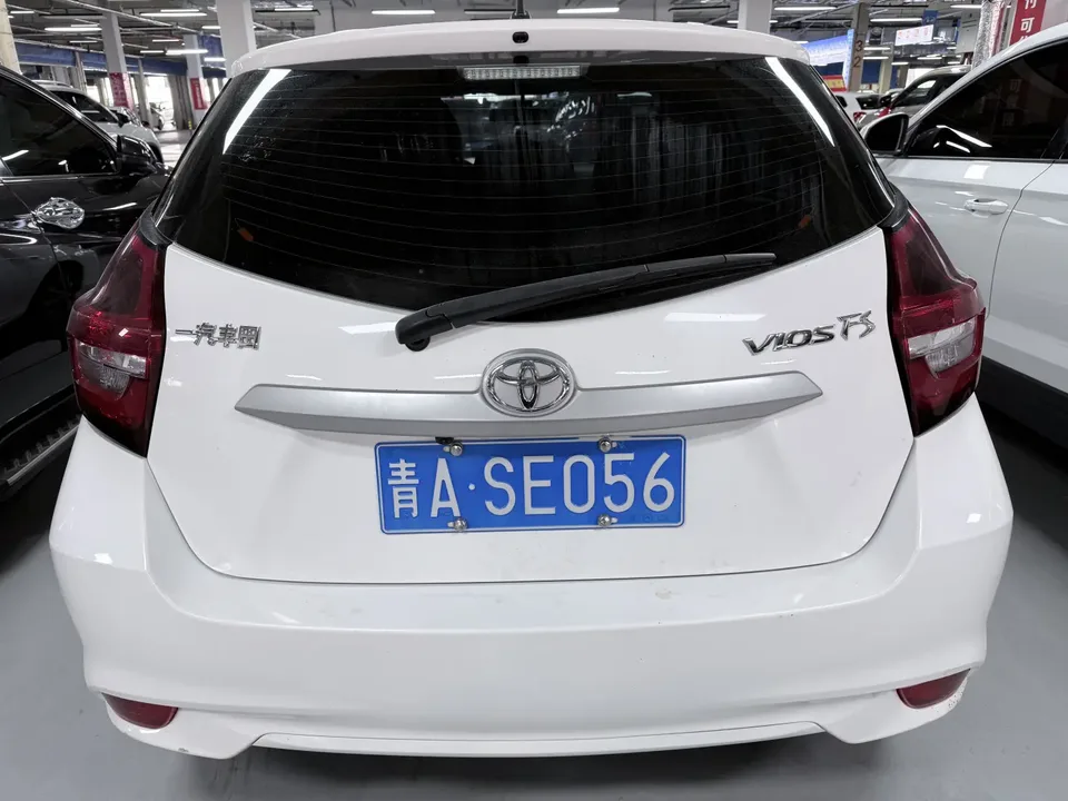 Toyota Vios FS Vios FS 2021 1.5L CVT Fenchi Edition 2023 — миниатюра 2