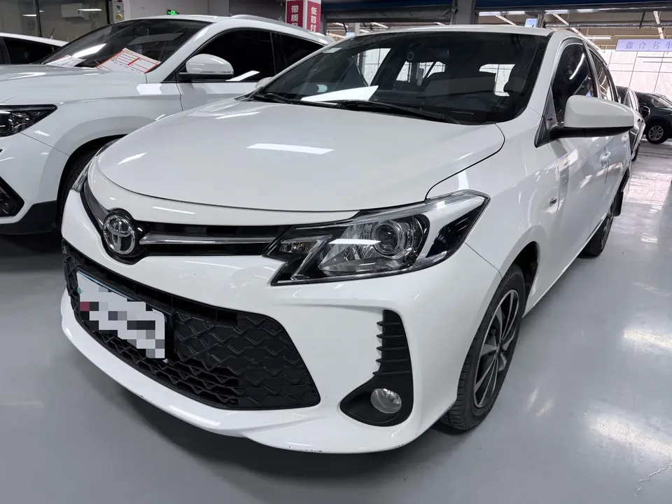 Toyota Vios FS 2023
