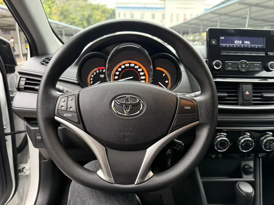 Toyota Yaris L Yaris L 2022 YARiS L Zhixuan 2022 Zhixuan X 1.5L CVT leading PLUS version 2022 — thumbnail 4