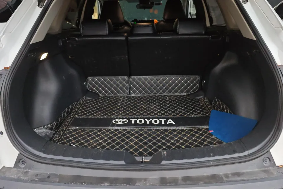 Toyota CorollaCross 2.0L Elite Edition 2022 — миниатюра 5