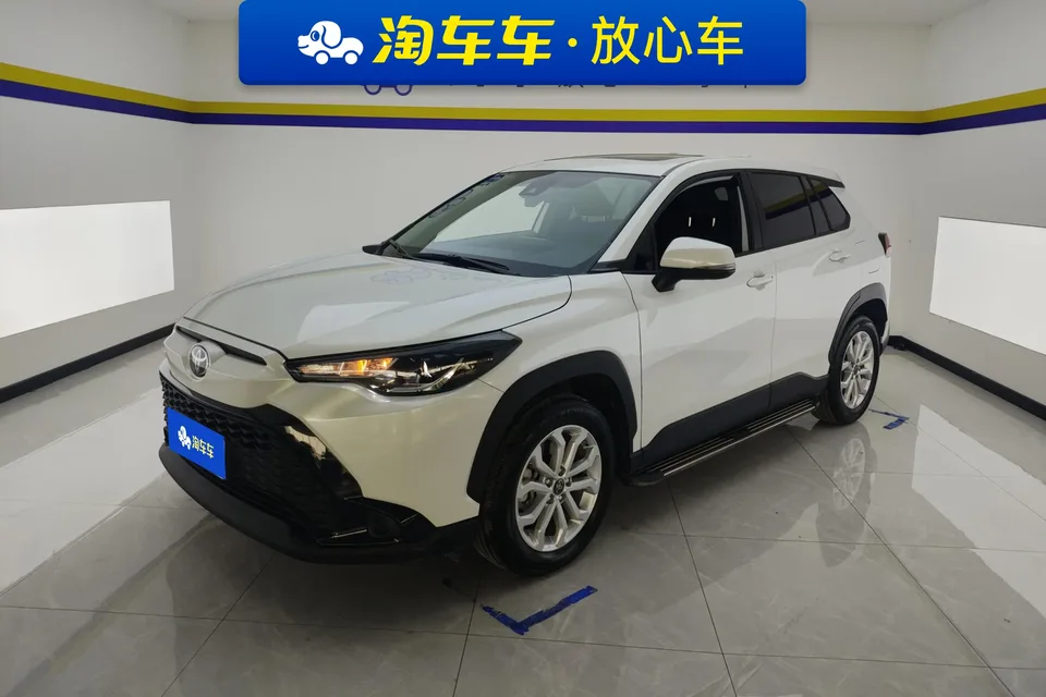 Toyota Frontlander Fenglanda 2022 2.0L CVT Leading Edition 2023 — photo 1, buy with delivery to Moscow