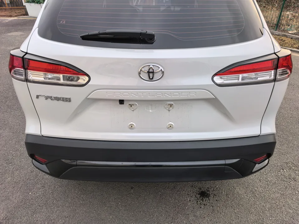 Toyota Frontlander 2.0L CVT Elite Edition 2024 — миниатюра 5