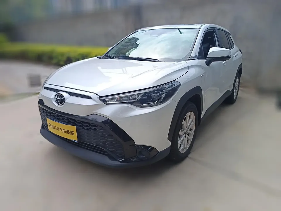 Toyota Frontlander 2024