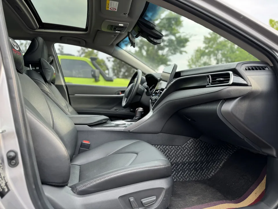 Toyota Camry 2.0GVP Leading Edition 2023 — миниатюра 4