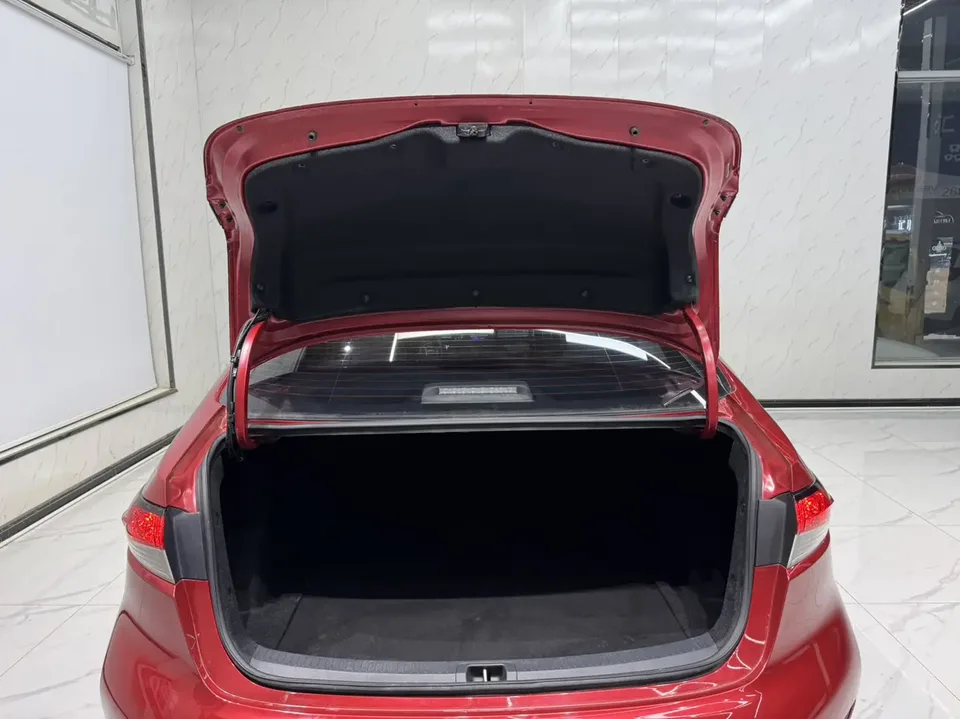 Toyota Levin Levin TNGA 1.5L Sports Edition 2023 — миниатюра 3
