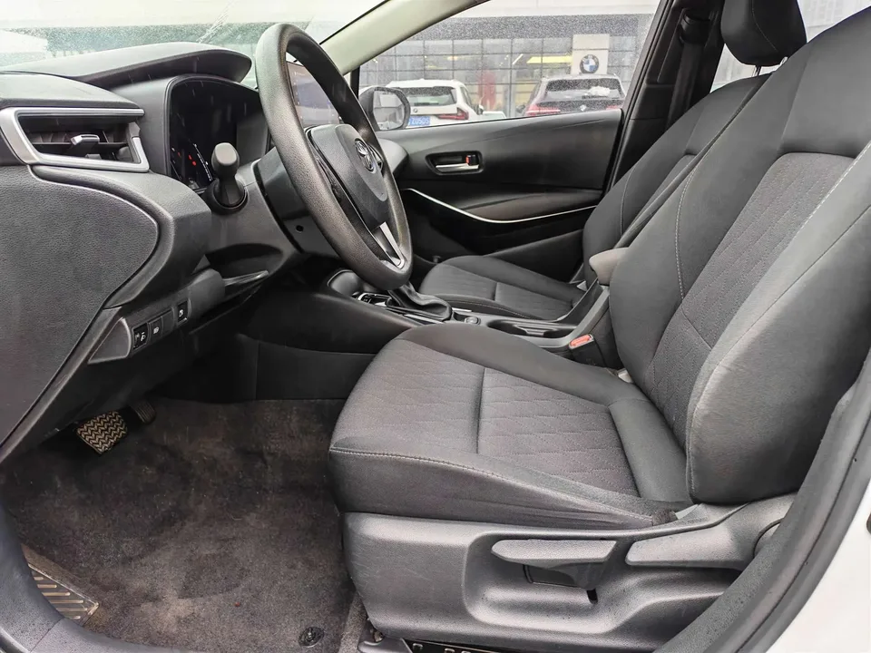 Toyota Corolla Corolla 2023 Intelligent Electric Hybrid Dual Engine 1.8L E-CVT Elite Edition 2023 — миниатюра 3