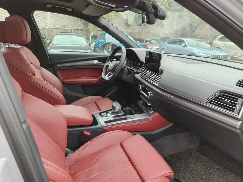 Audi Q5L Q5L 2025 Audi Q5L 2025 40TFSI Luxury Dynamic Edition 2025 — thumbnail 5