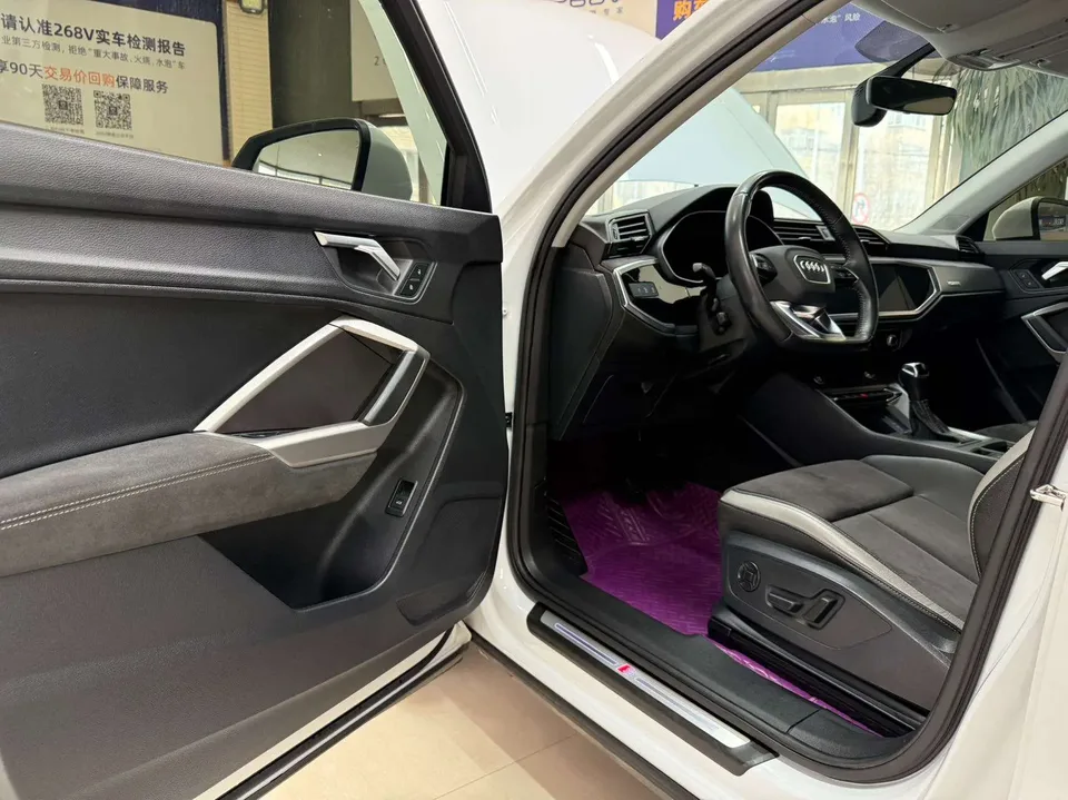Audi Q3 Audi Q3 2022 35 TFSI Fashionable and Dynamic 2022 — миниатюра 5