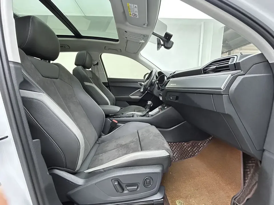 Audi Q3 Audi Q3 2022 35 TFSI Fashionable and Dynamic 2022 — миниатюра 5