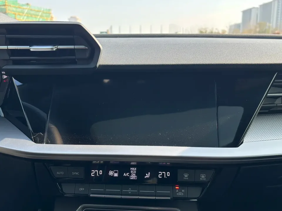 Audi A3 Audi A3 2024 A3L Limousine 35 TFSI Fashion Sports 2024 — миниатюра 3