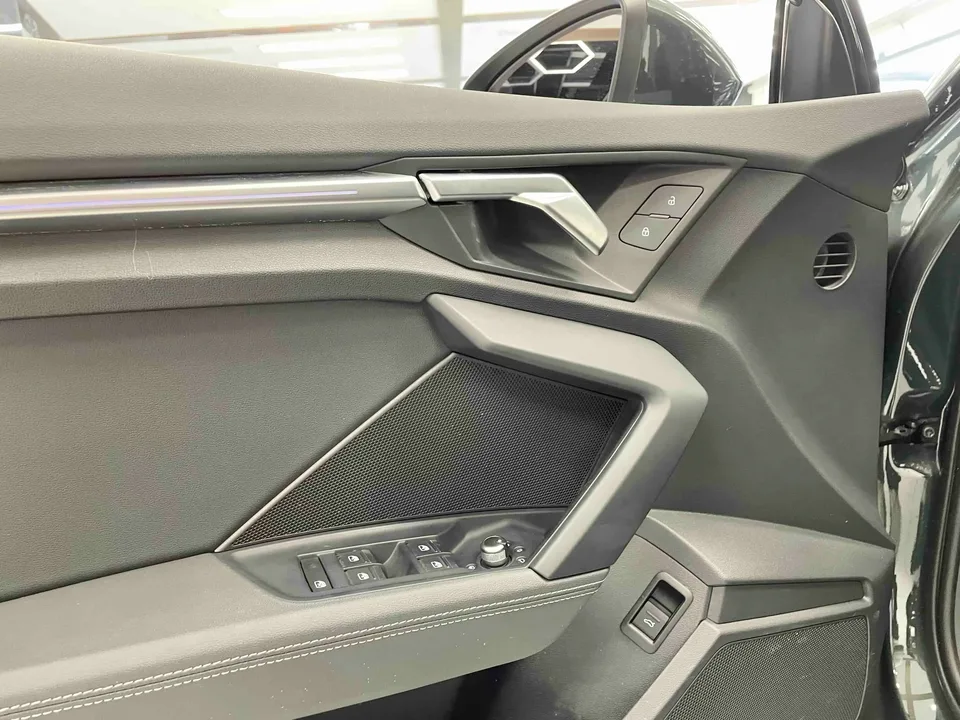 Audi A3 Audi A3 2024 A3L Limousine 35 TFSI Fashion Sports 2024 — миниатюра 4