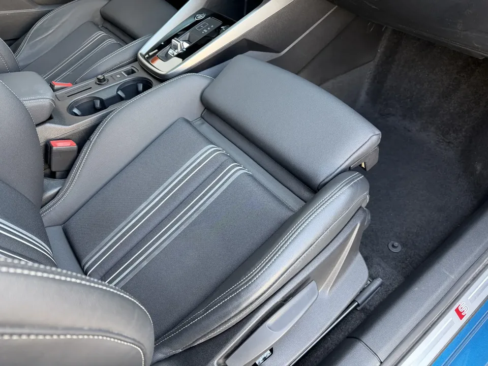 Audi A3 Sportback 35 TFSI stylish and sporty 2022 — миниатюра 4